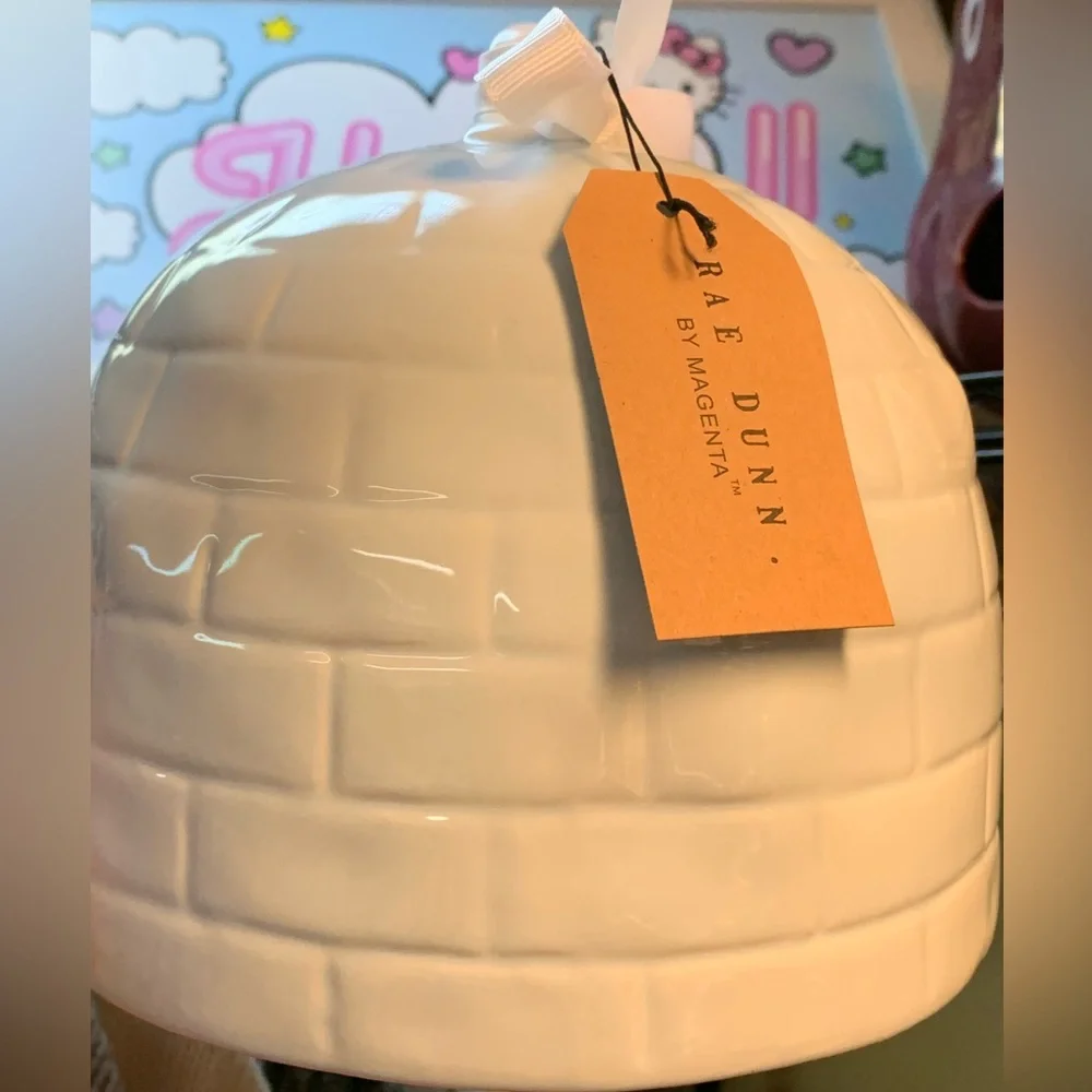 NWT! RAE DUNN IGLOO BIRDHOUSE. - Picture 3 of 5